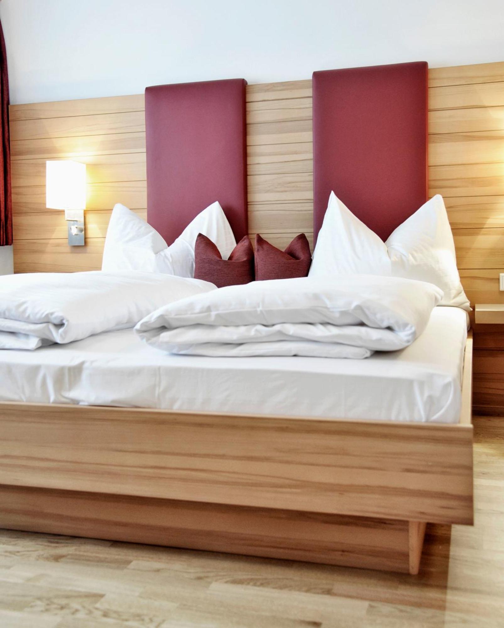 Standard Double Room,688265769:JPEG